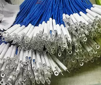 Manicotto in fibra di vetro rivestito in acrilico utilizzato per il cablaggio dei veicoli a nuova energia