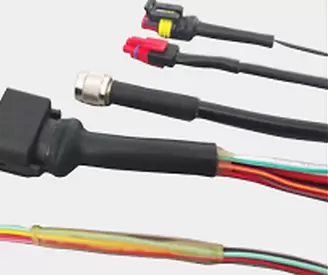 Tubo termoretraibile in PE privo di alogeni utilizzato per il sollevamento del motore della lampada cinetica